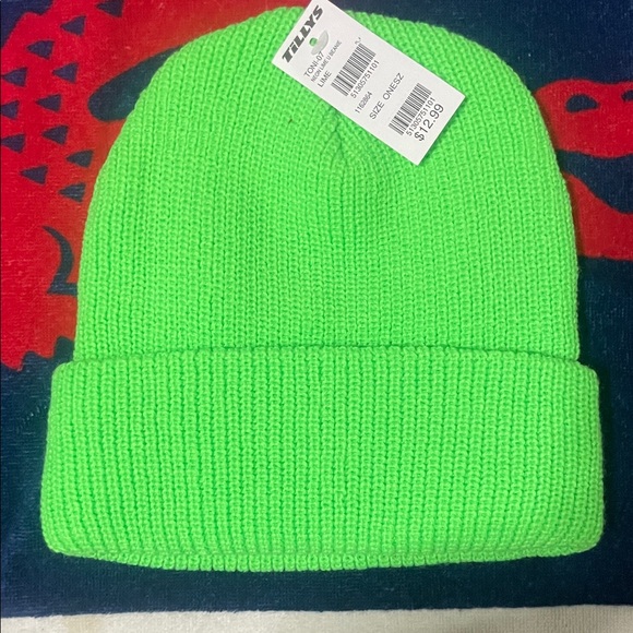 Tilly's Kids Bright Green Beanie - Picture 1 of 2